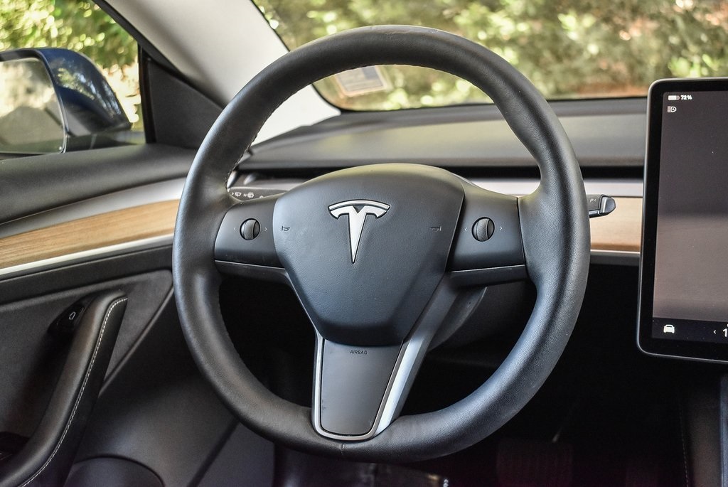 2022 Tesla Model 3 photo 13