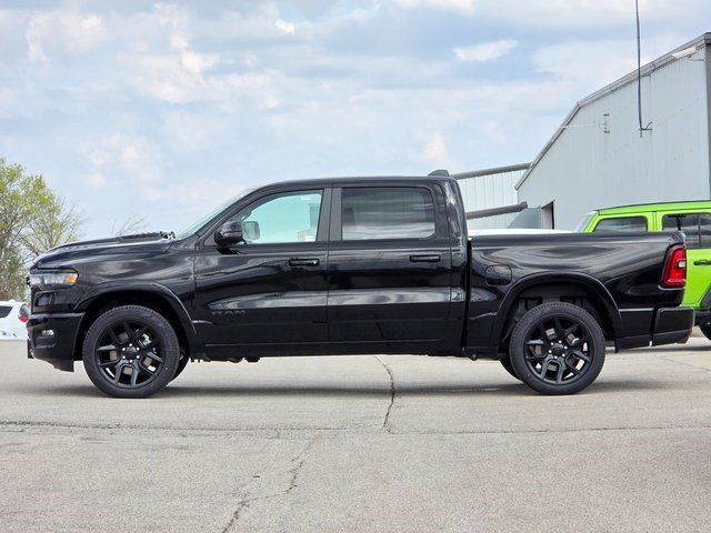 2025 Ram 1500 Laramie photo 4