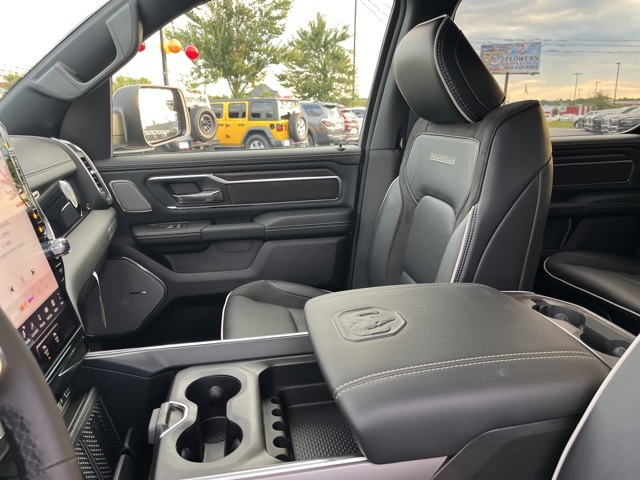 2026 Ram 1500 Laramie photo 8