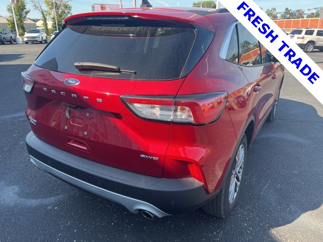 2022 Ford Escape SEL photo 4