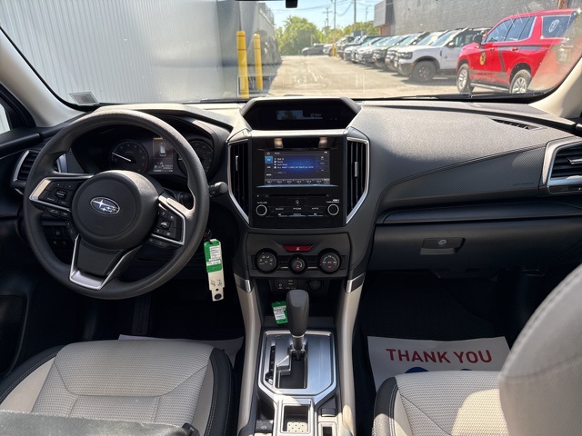 2022 Subaru Forester Base photo 2