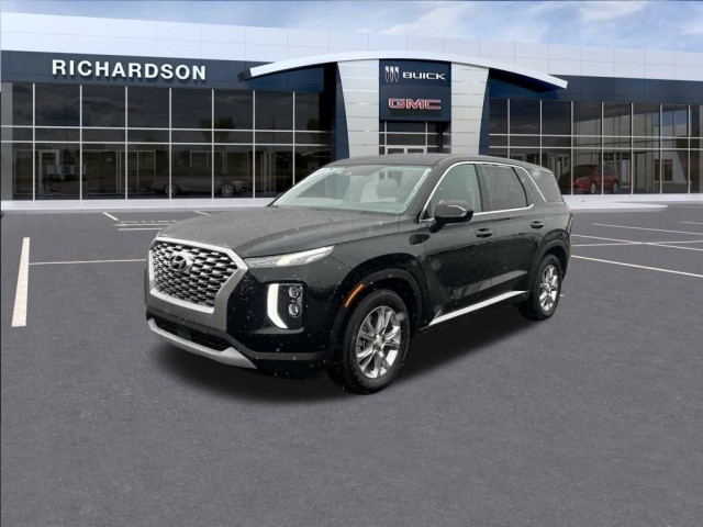 2022 Hyundai Palisade SE's photo
