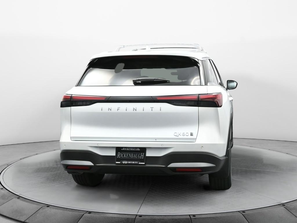 2026 Infiniti QX60 Luxe photo 5