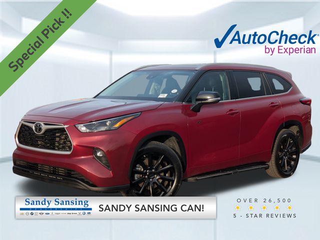 2022 Toyota Highlander XLE's photo