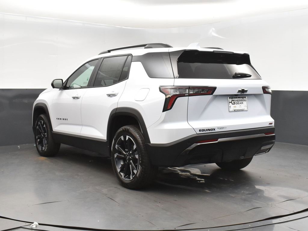 2026 Chevrolet Equinox RS photo 3