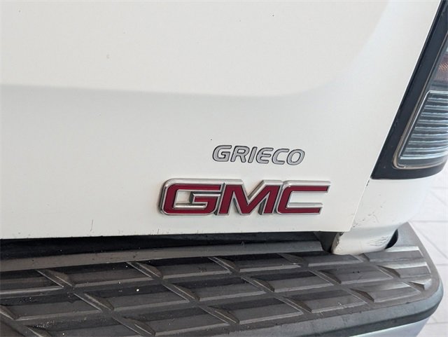 2011 Gmc Sierra 1500 SLE photo 11
