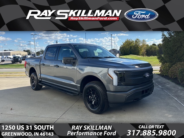 2025 Ford F-150 Lightning XLT's photo