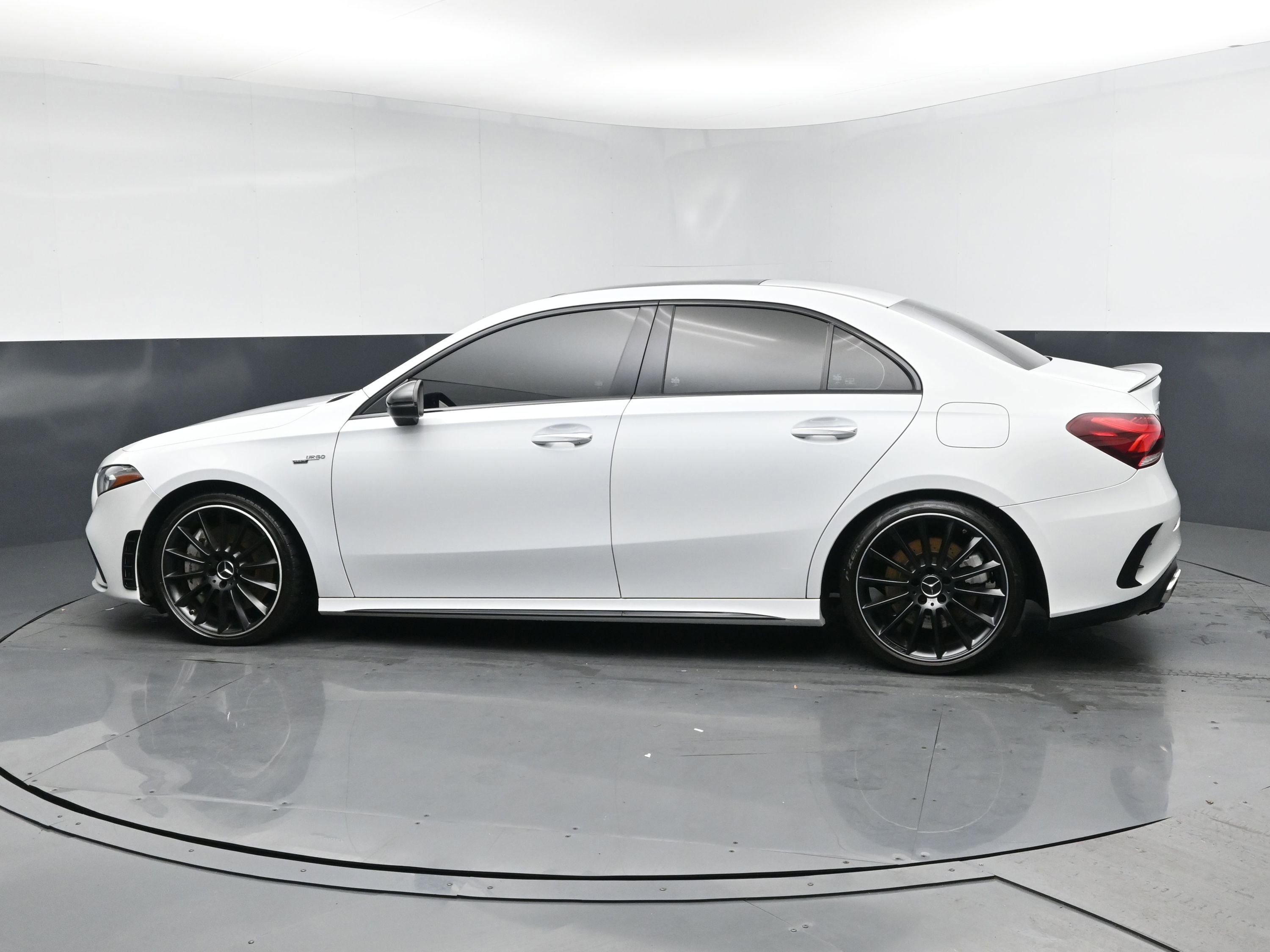 2020 Mercedes Benz A AMG 35 4MATIC photo 4