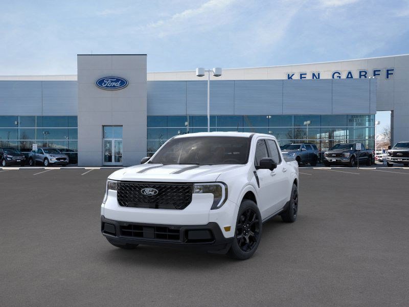 2025 Ford Maverick Lariat photo 2