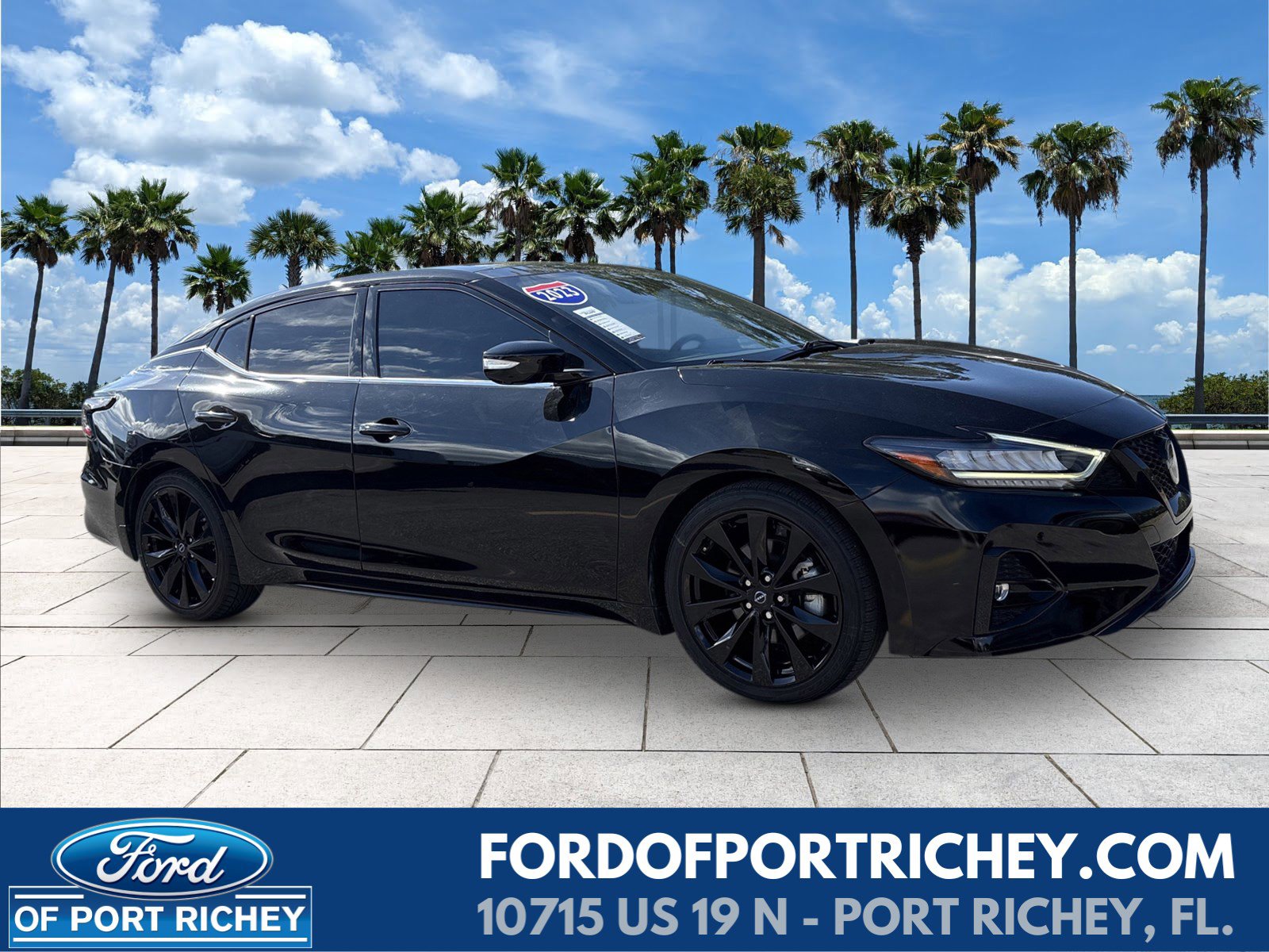 2023 Nissan Maxima SR's photo