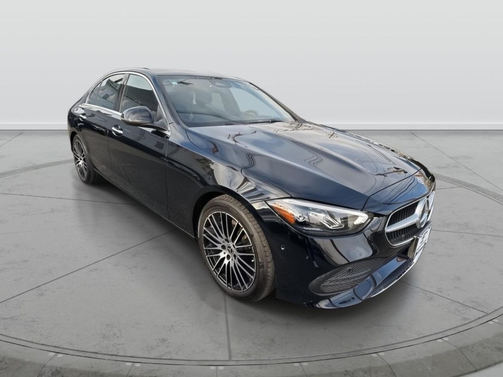 2025 Mercedes-Benz C-Class Sedan C 300's photo