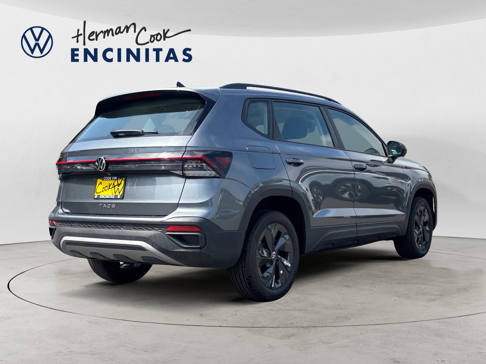 2025 Volkswagen Taos S photo 4