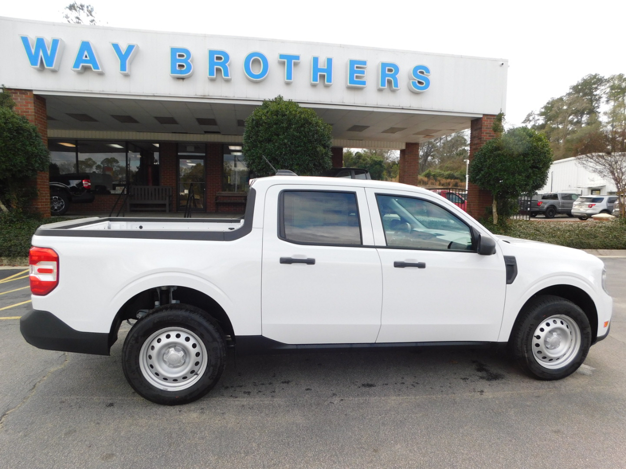 2026 Ford Maverick XL