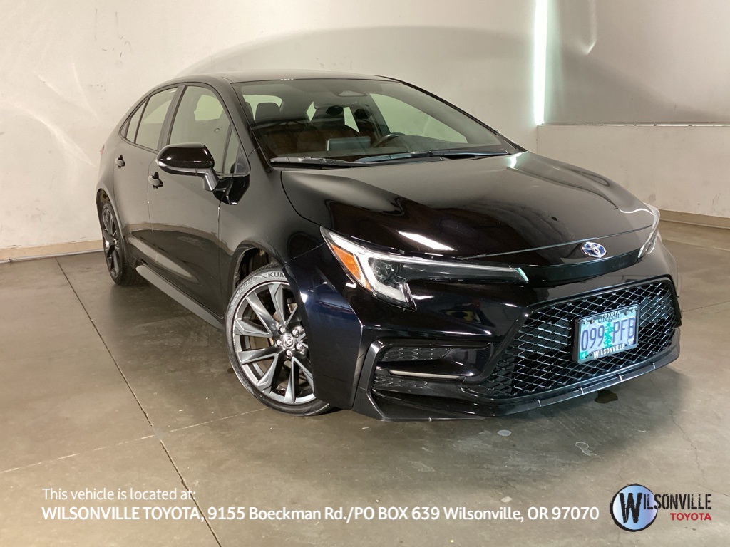 2023 Toyota Corolla SE's photo