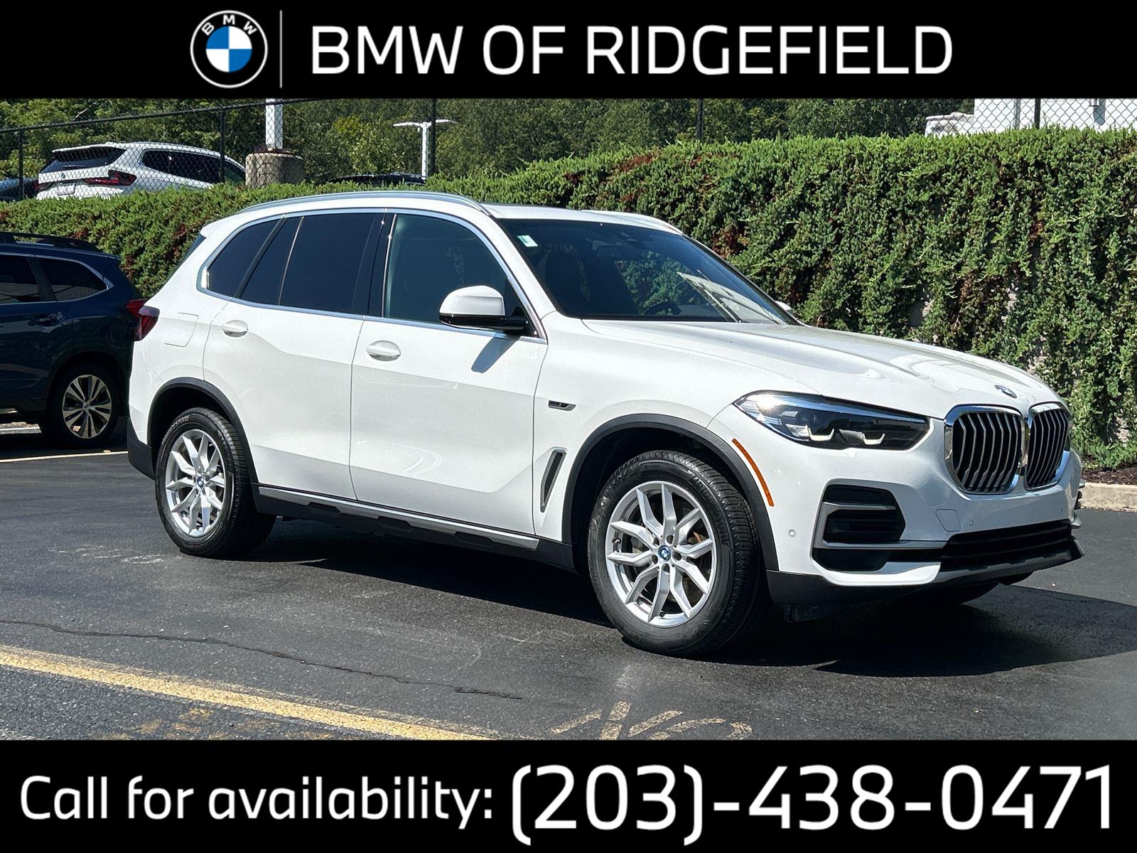 2022 BMW X5 45e's photo