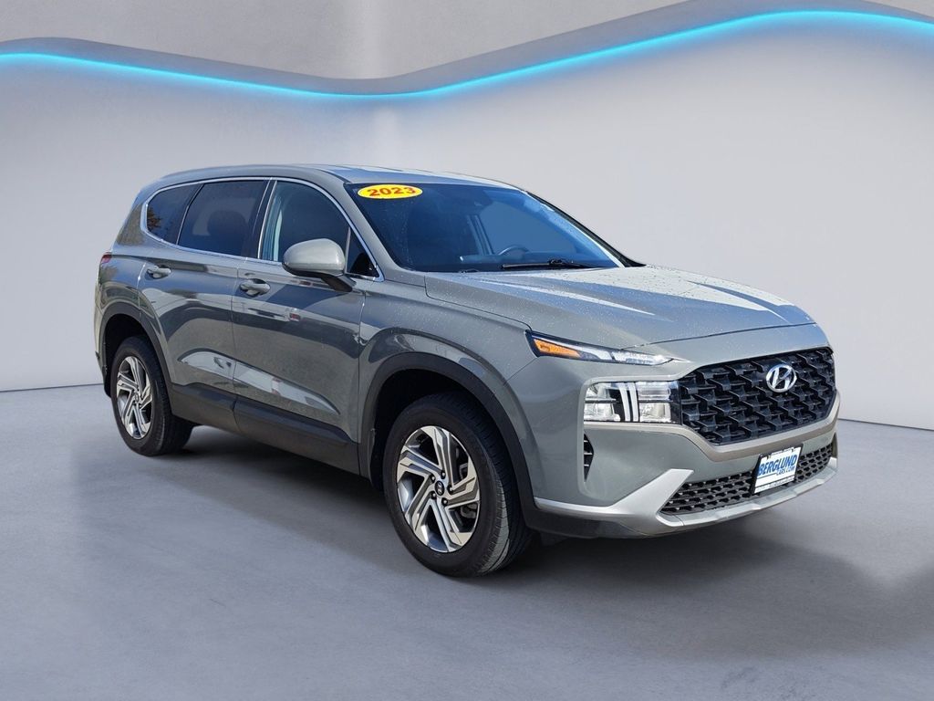 2023 Hyundai Santa Fe SE Sport photo 2