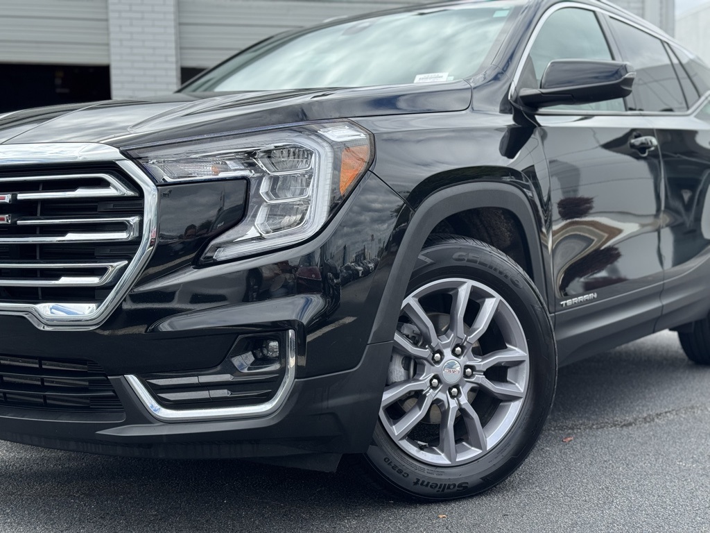 2024 Gmc Terrain SLT photo 3