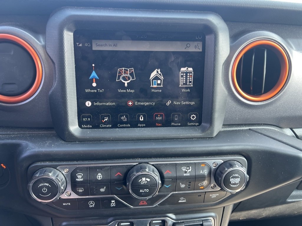 2022 Jeep Gladiator Mojave photo 17