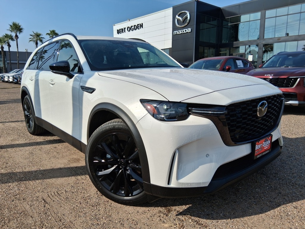 2026 Mazda CX-90 Premium Package's photo