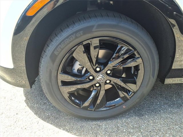 2026 Buick Encore GX Sport Touring photo 5