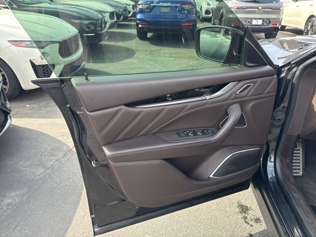 2022 Maserati Levante Modena photo 4