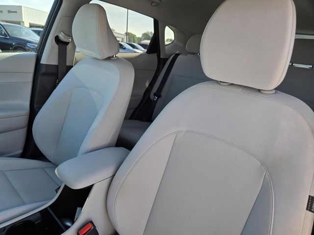 2024 Hyundai Kona SEL photo 21