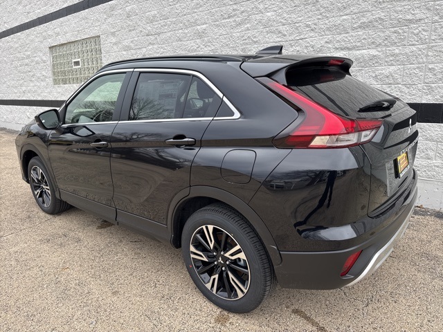 2025 Mitsubishi Eclipse Cross SE photo 5