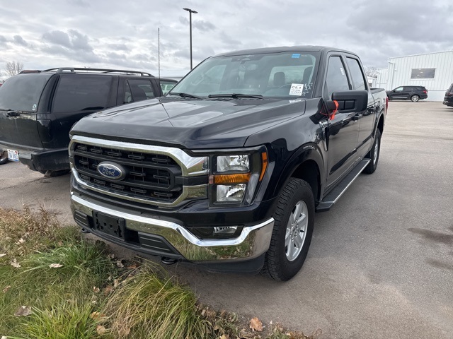 2023 Ford F-150 XLT photo 3