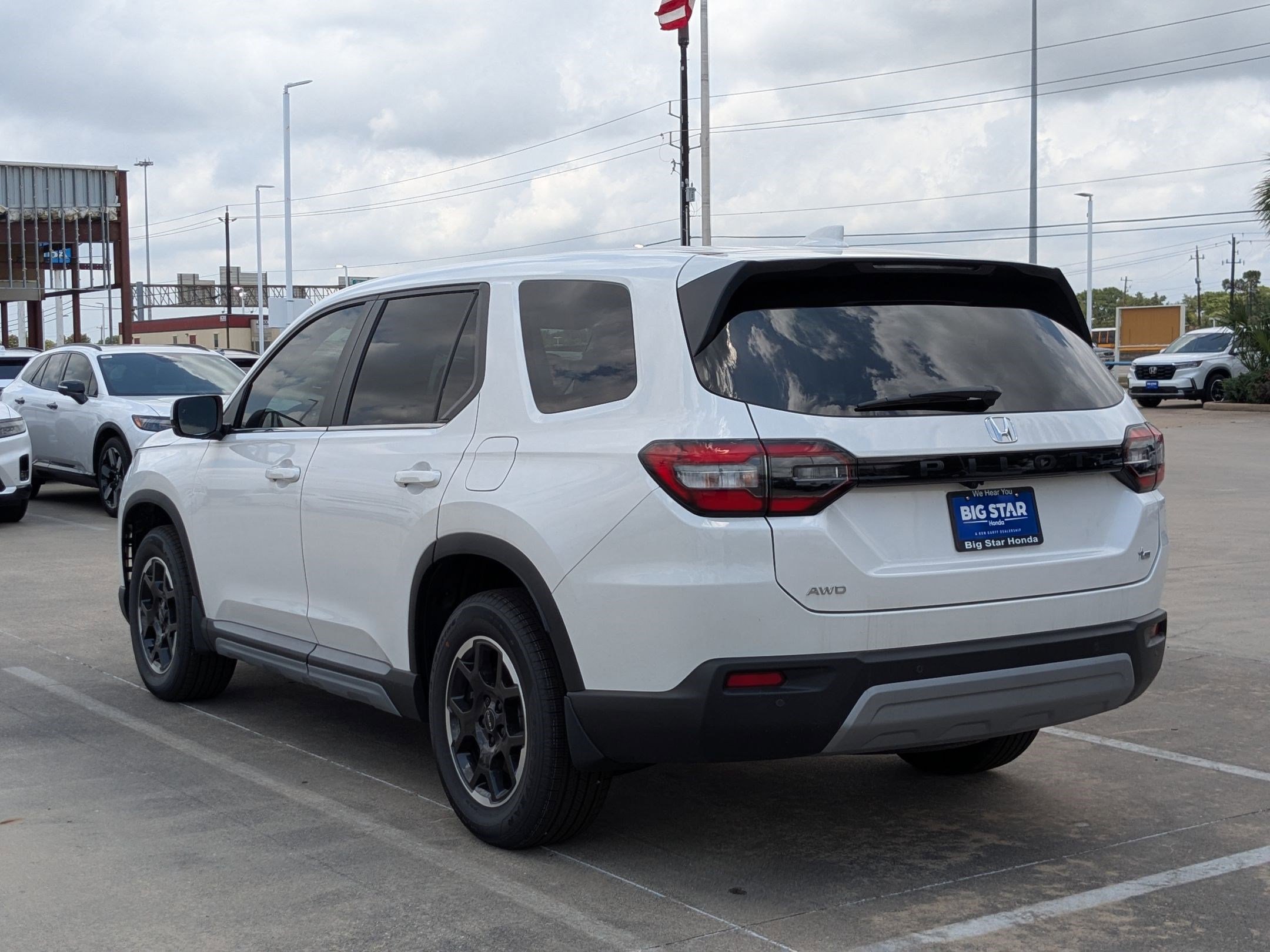 2025 Honda Pilot EX-L photo 3