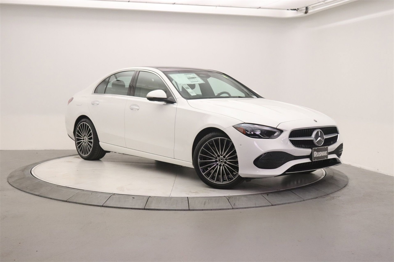 2026 Mercedes-Benz C-Class Sedan C 300's photo