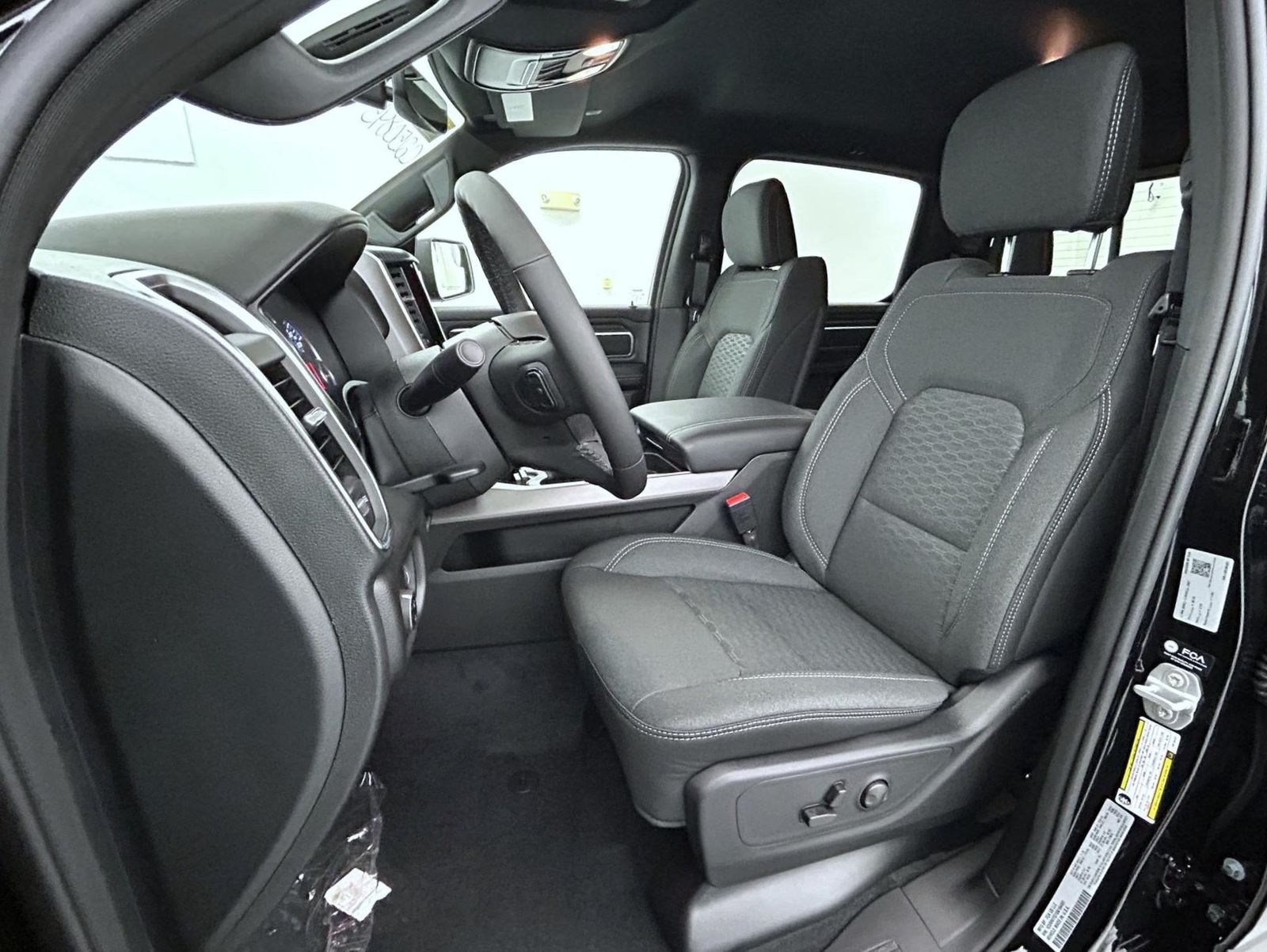 2025 Ram 1500 Big Horn Lone Star photo 10