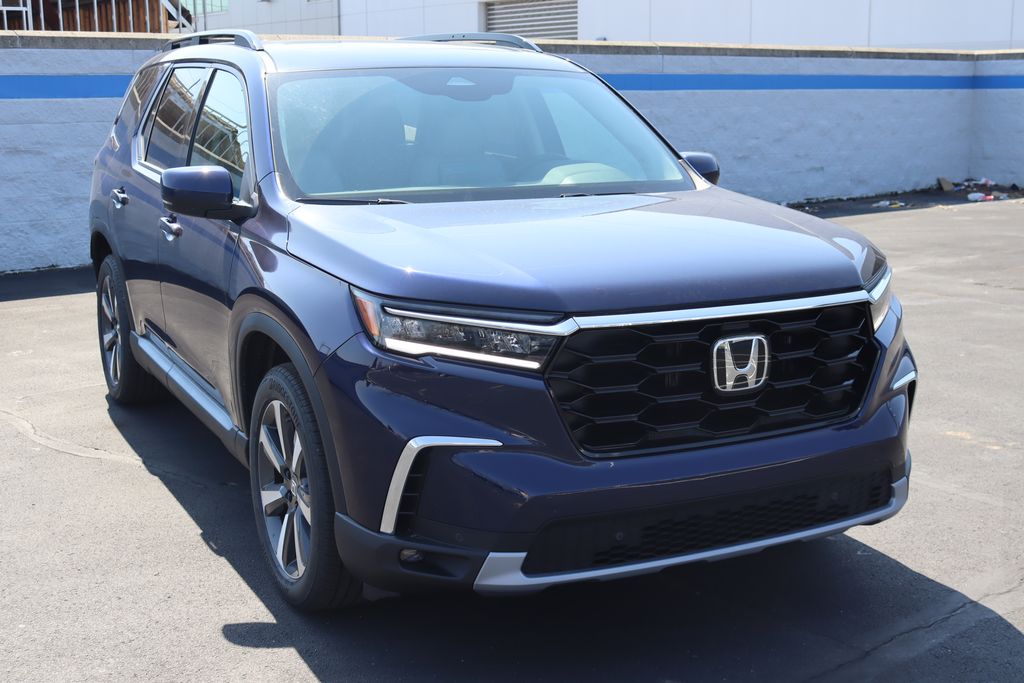 2025 Honda Pilot Touring photo 6