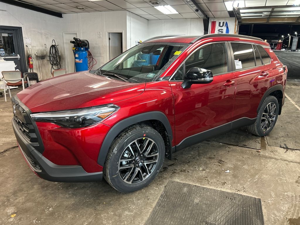 2026 Toyota Corolla Cross XLE's photo