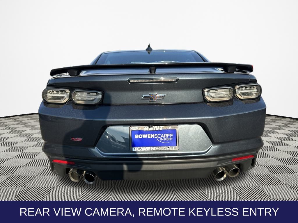 2021 Chevrolet Camaro SS photo 4