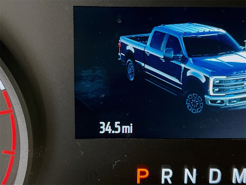 2025 Ford F-350 XL photo 2