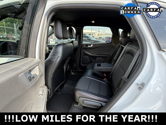 2023 Ford Escape ST-Line Select photo 14