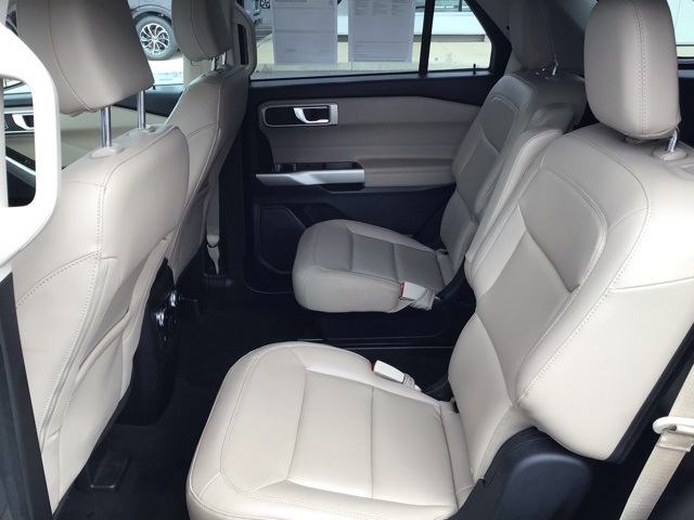2022 Ford Explorer XLT photo 20