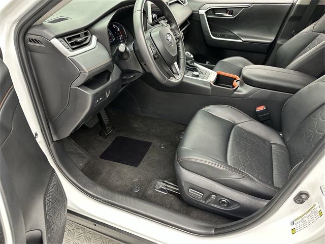 2024 Toyota RAV4 Adventure photo 2