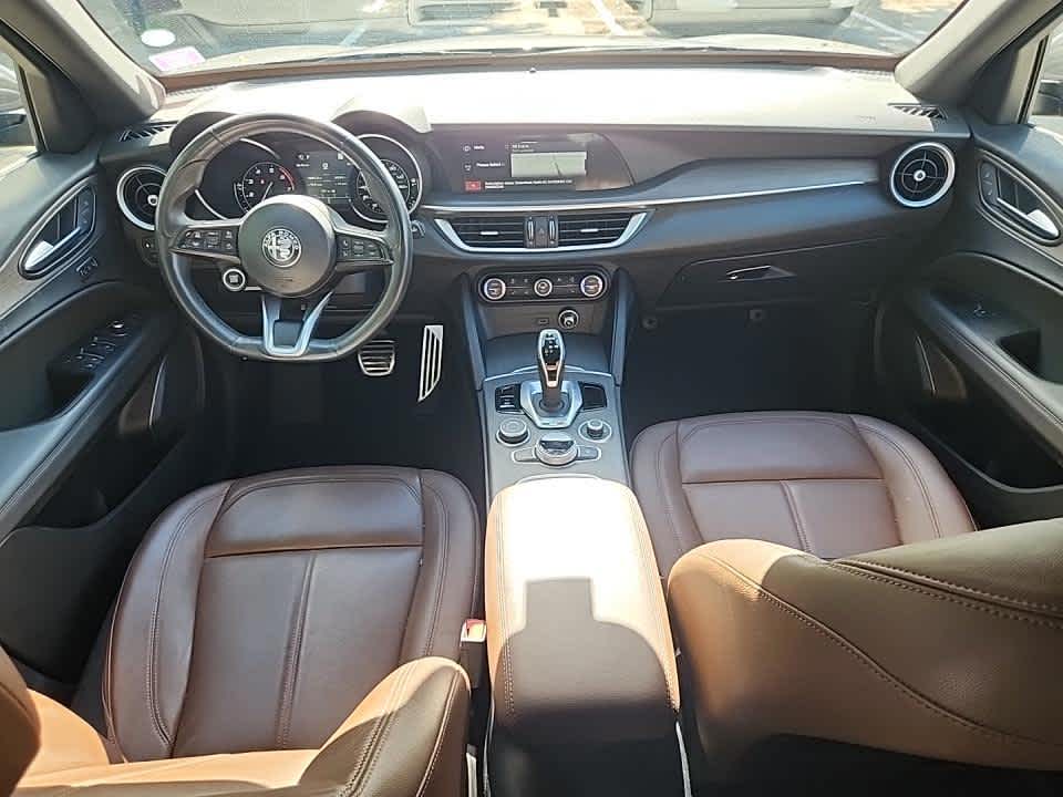 2022 Alfa Romeo Stelvio Ti photo 7
