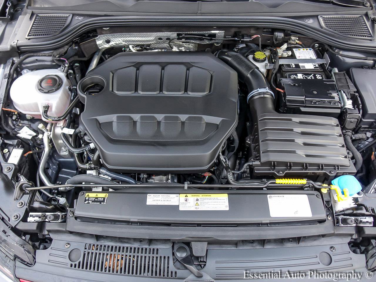 2025 VOLKSWAGEN GTI - Image 24