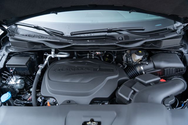 2026 Honda Odyssey Touring photo 38