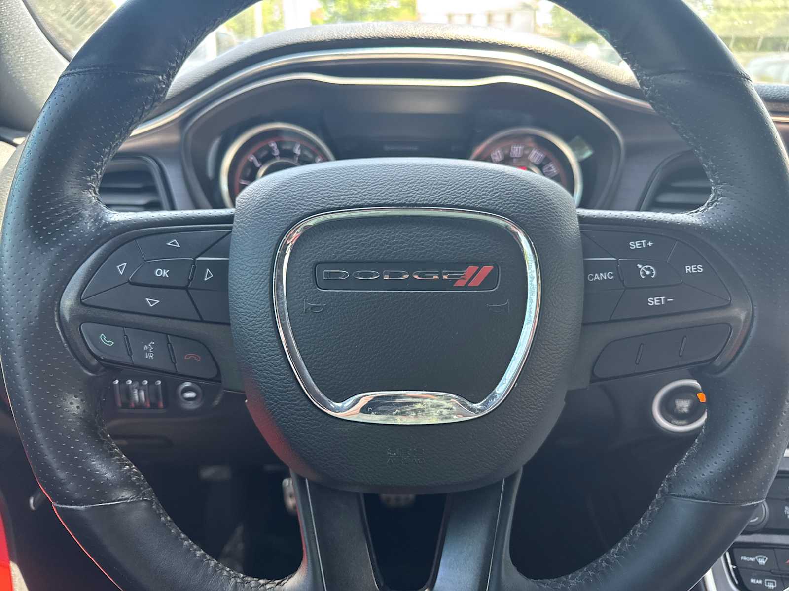 2015 Dodge Challenger R/T Plus Shaker photo 25