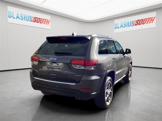 2021 Jeep Grand Cherokee Limited photo 2