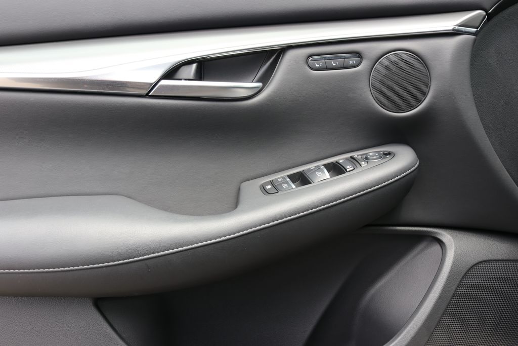 2025 Infiniti QX50 Luxe photo 10