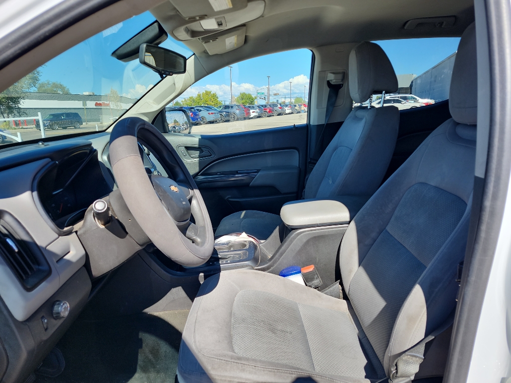 2016 Chevrolet Colorado Work Truck photo 12