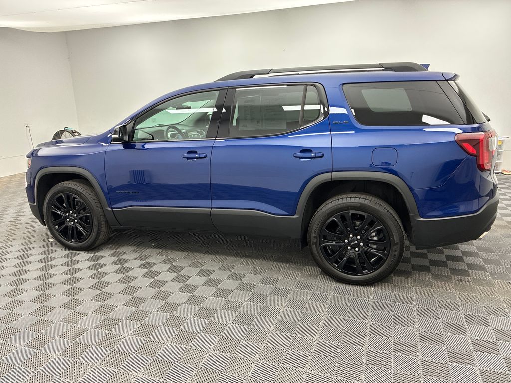 2023 Gmc Acadia SLE photo 4