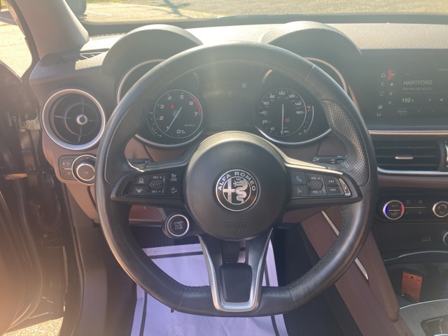 2021 Alfa Romeo Stelvio Ti photo 23