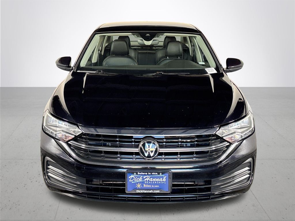 2024 Volkswagen Jetta 1.5T SE photo 3