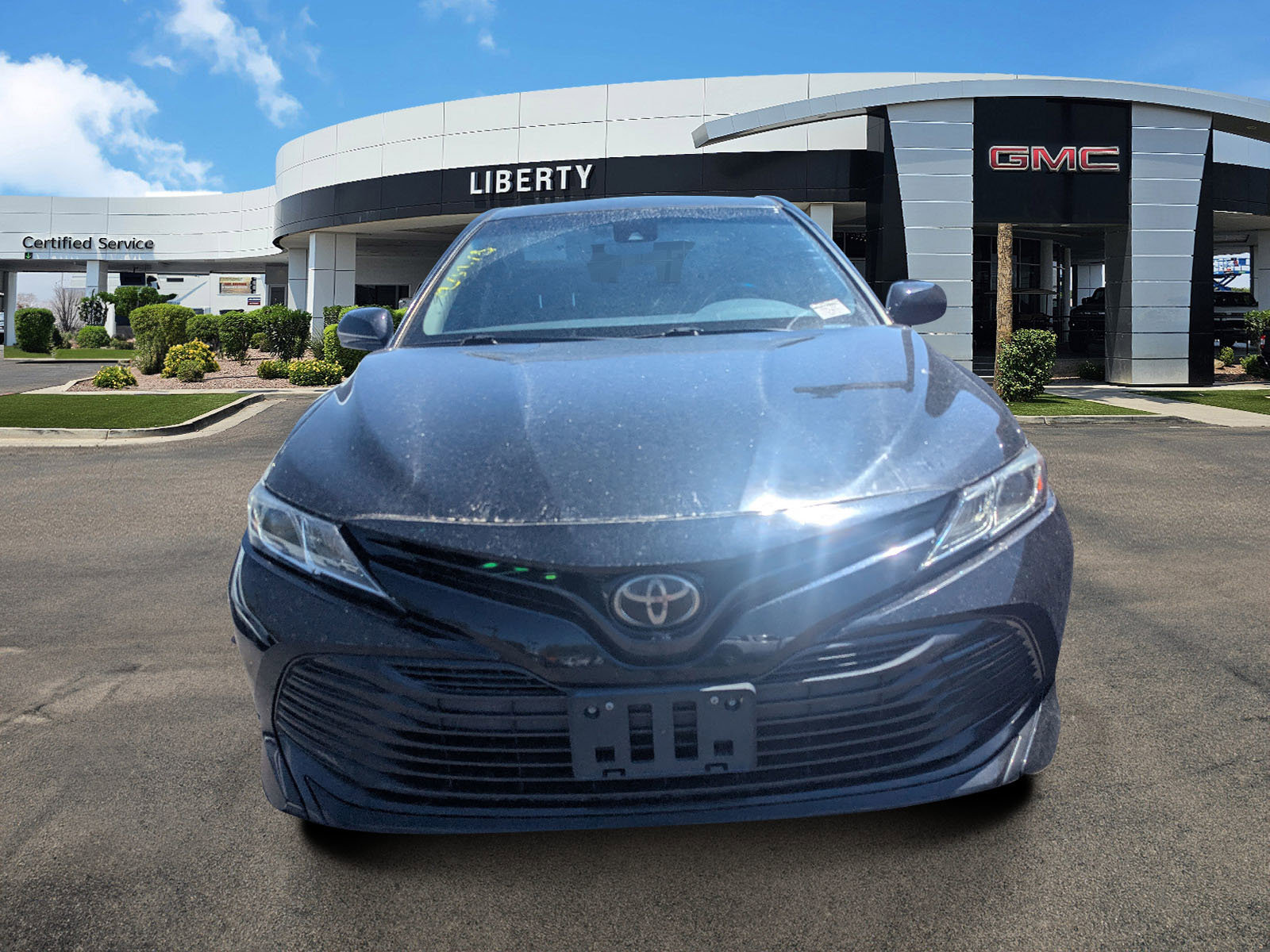 2018 Toyota Camry LE photo 4