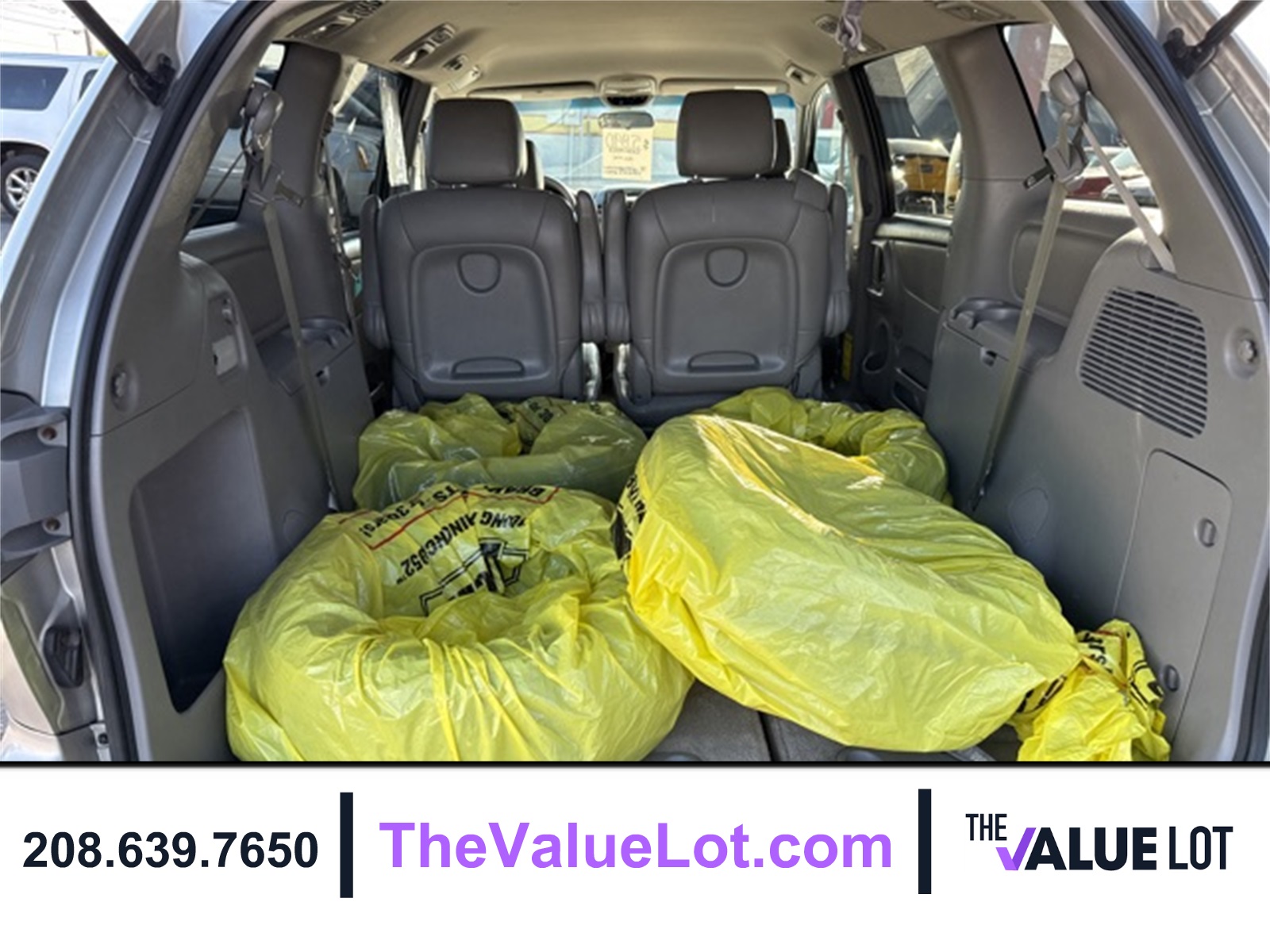 2007 Toyota Sienna LE photo 16